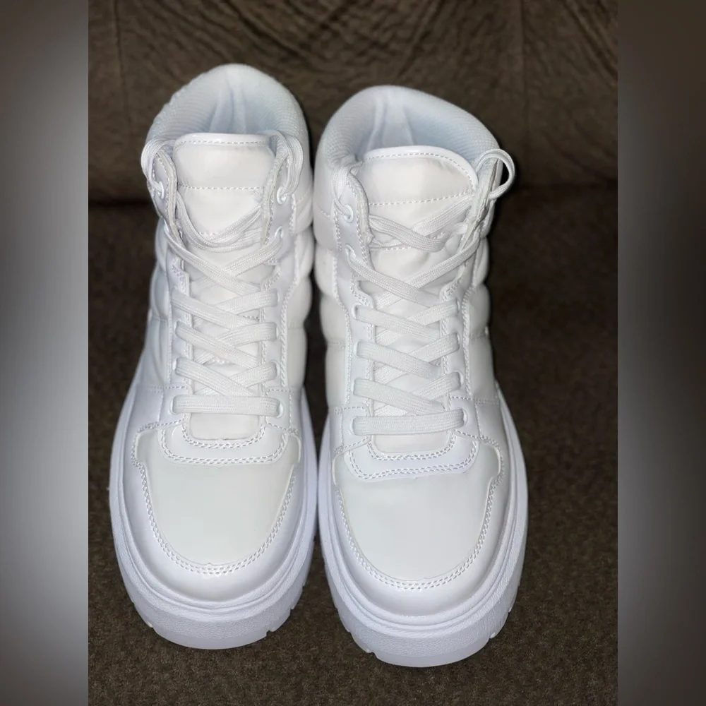 Calvin Klein sneakers - Picture 6 of 6